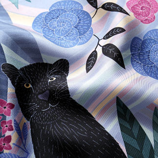 lechalebleu-silk-twill-bandana-panthere-lilac-closeup