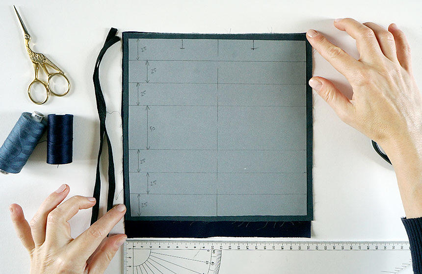 1-le-chale-bleu-mask-with-filter-pocket-sewing-tutorial-NEW-VERSION