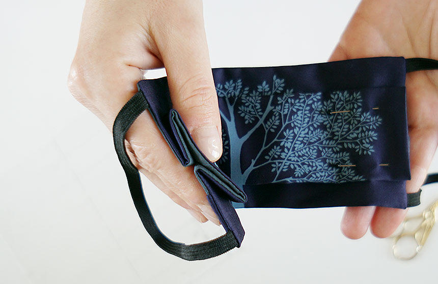 8-le-chale-bleu-mask-with-filter-pocket-sewing-tutorial-NEW-VERSION