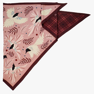 LE_CHALE_BLEU-wool-and-silk-triangle-shawl-magpies-pink-1
