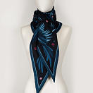 LE_CHALE_BLEU-wool-and-silk-triangle-shawl-magpies-midnight-5