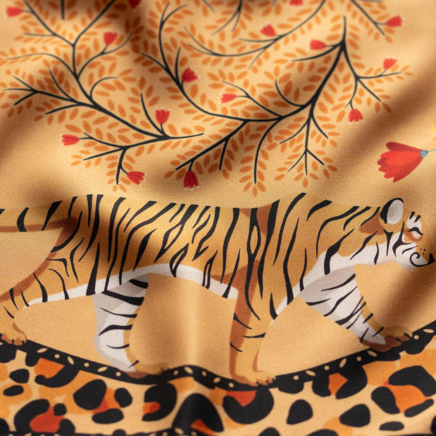 LE-CHALE-BLEU-silk-twill-bandana-the-tigers-bride-leo-2026-7