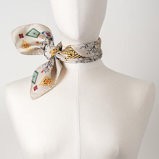 LE-CHALE-BLEU-silk-twill-bandana-tigers-kids-cappuccino-2