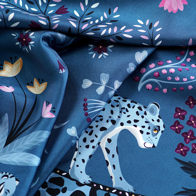 le-chale-bleu-silk-twill-scarf-tigers-blue-leopard-3