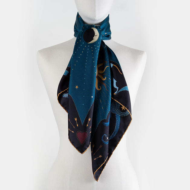 le-chale-bleu-silk-twill-scarf-beautiful-as-the-moon-peacock-new-2
