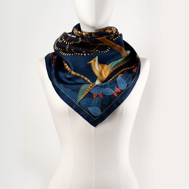 le-chale-bleu-silk-twill-scarf-boreal-forest-midnight-3