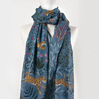 le-chale-bleu-wool-stole-the-tigers-bride-blue-3