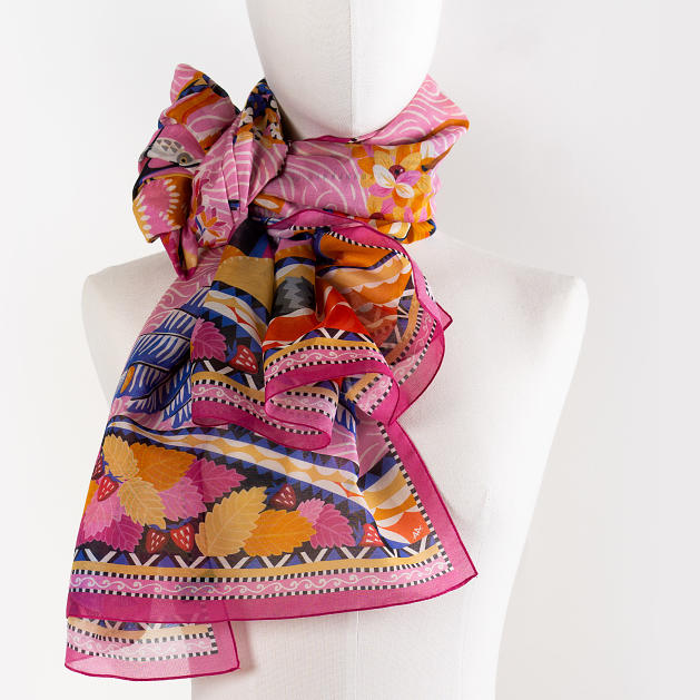 LE-CHALE-BLEU-silk-and-cotton-stole-the-voyage-into-the-boreal-forest-pink-5