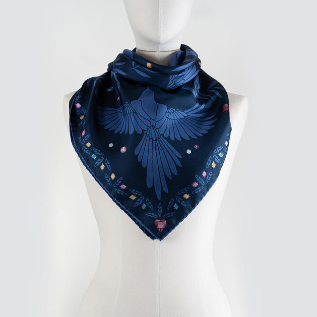 le-chale-bleu-silk-twill-scarf-the-treasure-hunters-night-5