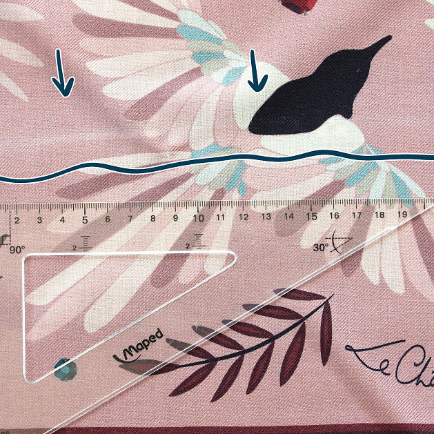 le-chale-bleu-wool-and-silk-shawl-magpies-pink-B22