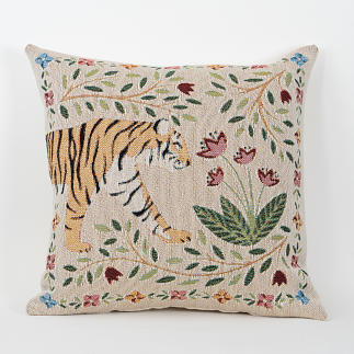 LeChaleBleuMaison-PillowCover-TheTigersBride-Tiger-Beige-50x50-2