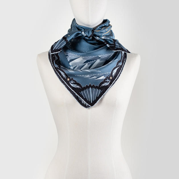 le-chale-bleu-silk-twill-scarf-four-sisters-winter-gray-5
