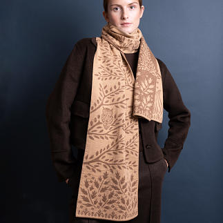 le-chale-bleu-merino-wool-scarf-into-the-night-camel-0