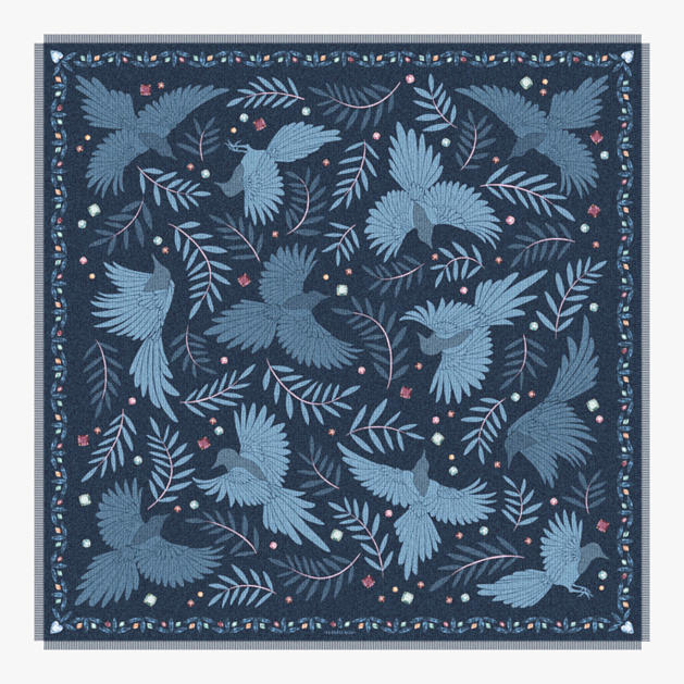 le-chale-bleu-wool-cashmere-silk-shawl-the-treasure-hunters-warm-blue-5