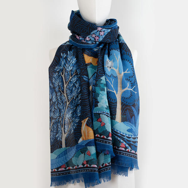 le-chale-bleu-wool-cashmere-silk-stole-the-boreal-forest-black-1