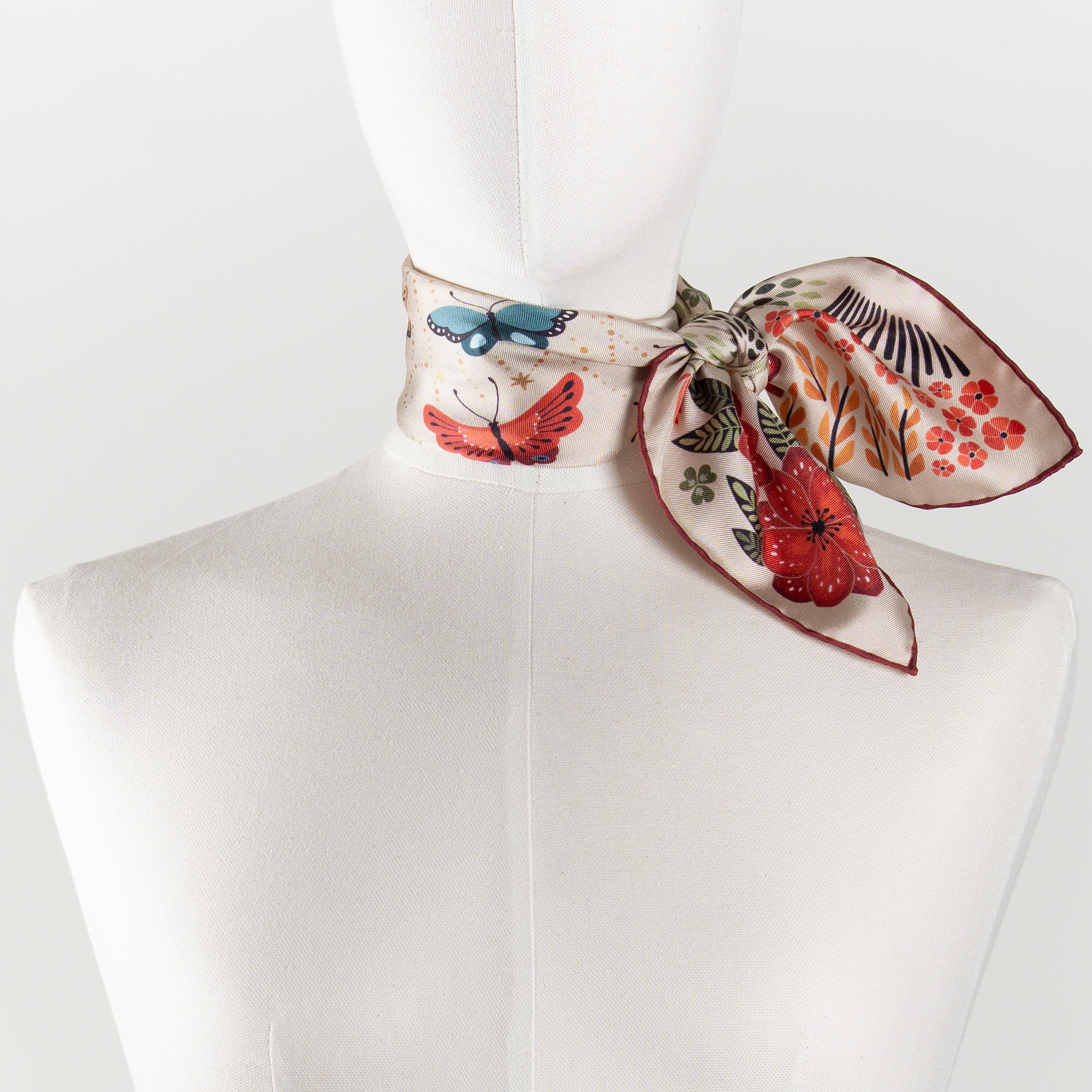 Foulard Blanc imprimé motif papillon - La Malle de Mary