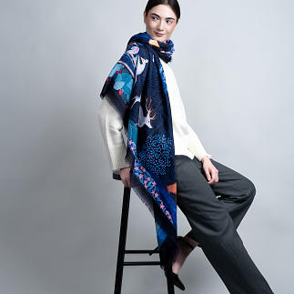 le-chale-bleu-wool-cashmere-silk-shawl-the-boreal-forest-black-and-cobalt-0-2