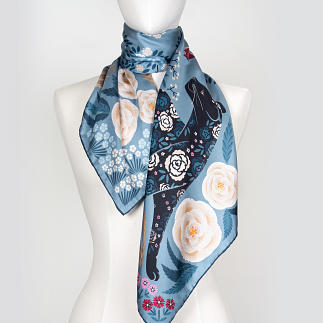 le-chale-bleu-silk-twill-scarf-the-panther-and-the-artist-gray-5
