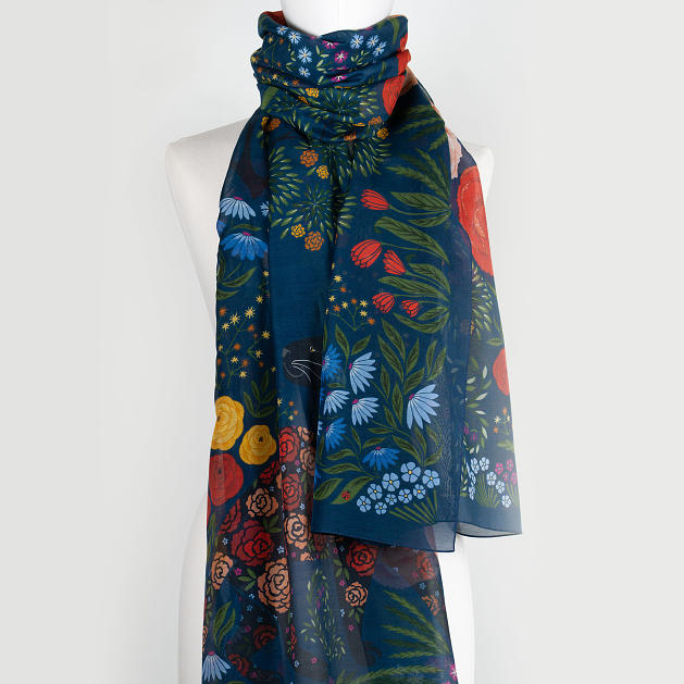 LE-CHALE-BLEU-silk-and-cotton-stole-the-panther-and-the-artist-dark-blue-5