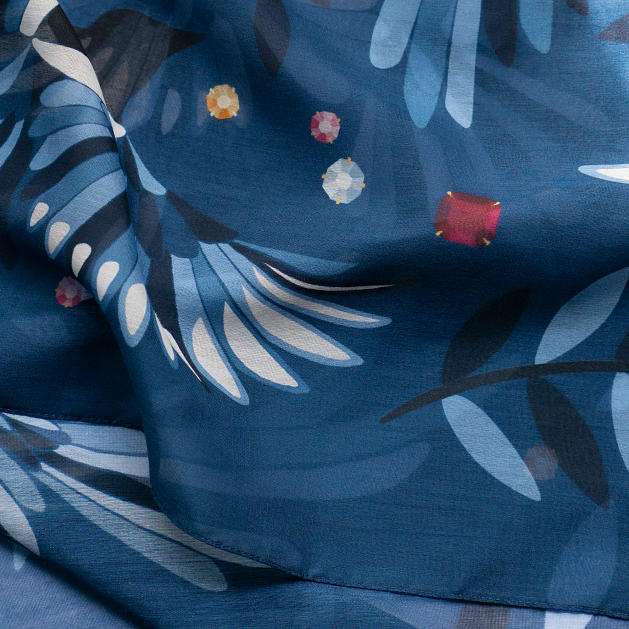 LE-CHALE-BLEU-silk-and-cotton-stole-the-treasure-hunters-8