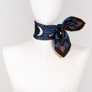 LE-CHALE-BLEU-silk-twill-bandana-beautiful-as-the-moon-wavy-blue-2