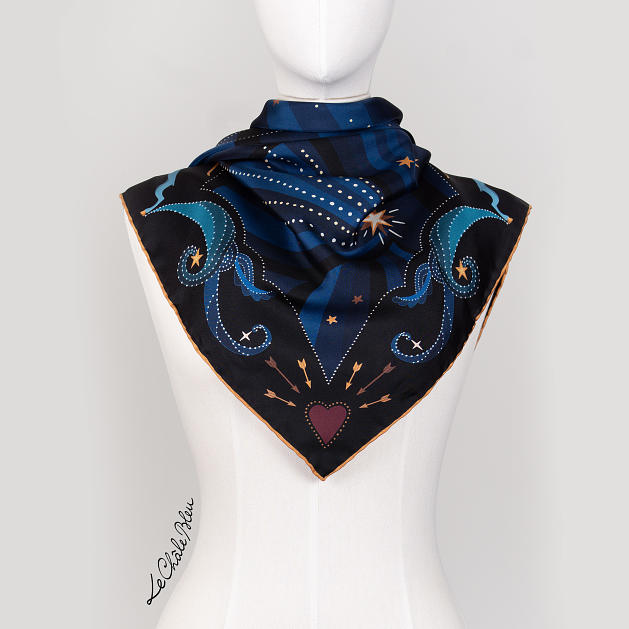 le-chale-bleu-silk-twill-scarf-beautiful-as-the-moon-wavy-blue-4
