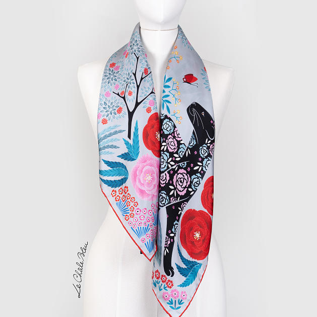 le-chale-bleu-silk-twill-scarf-the-panther-and-the-artist-silver-5