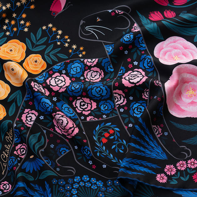 le-chale-bleu-silk-twill-scarf-the-panther-and-the-artist-double-black-7