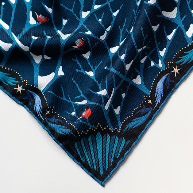 LE-CHALE-BLEU-silk-twill-bandana-the-four-sisters-winter-midnight-7
