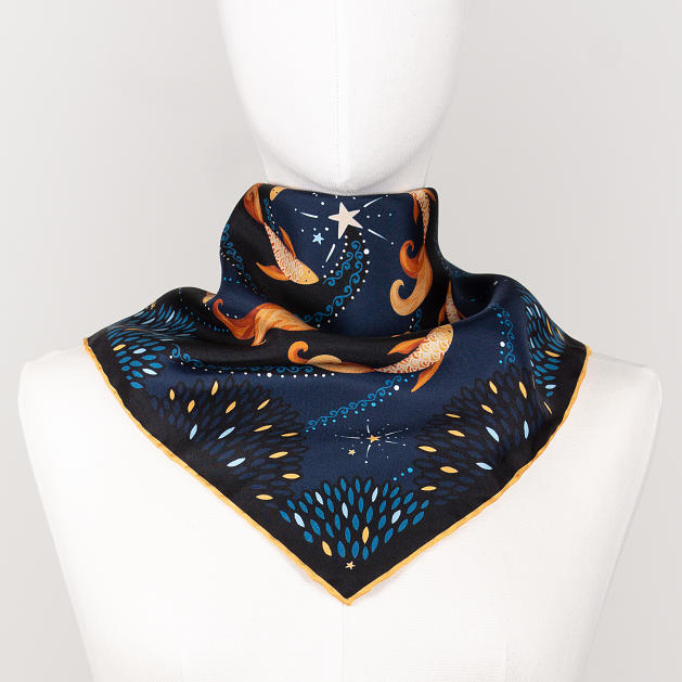 LE-CHALE-BLEU-silk-twill-bandana-the-stars-and-the-sea-blue-arabesques-4