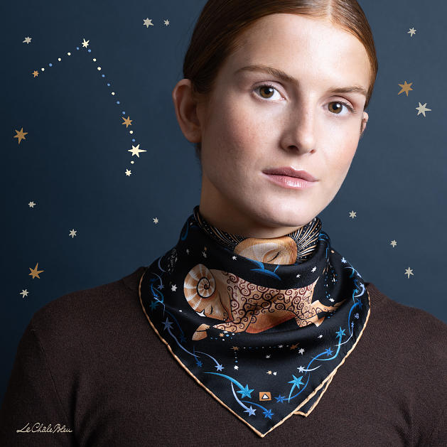 LE-CHALE-BLEU-silk-twill-bandana-zodiac-1-aries-black-0
