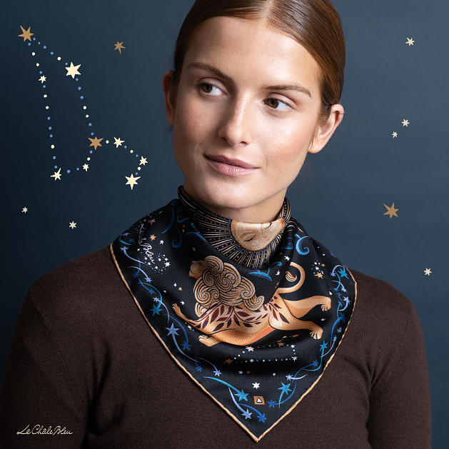 LE-CHALE-BLEU-silk-twill-bandana-zodiac-5-leo-black-0