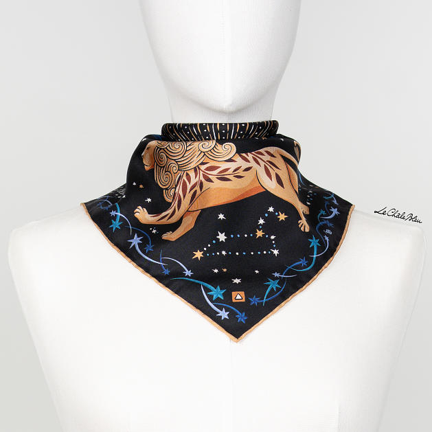 LE-CHALE-BLEU-silk-twill-bandana-zodiac-5-leo-black-2