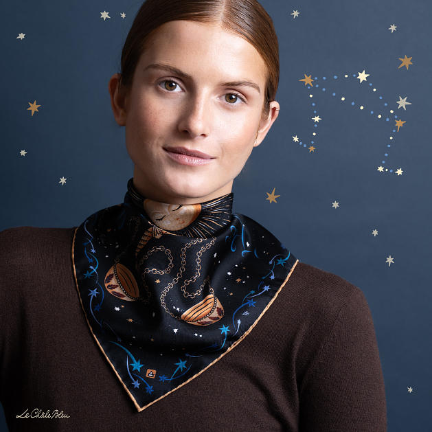 LE-CHALE-BLEU-silk-twill-bandana-zodiac-7-libra-black-0