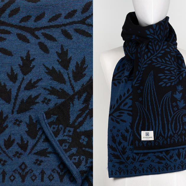 le-chale-bleu-merino-wool-scarf-into-the-night-blue-1