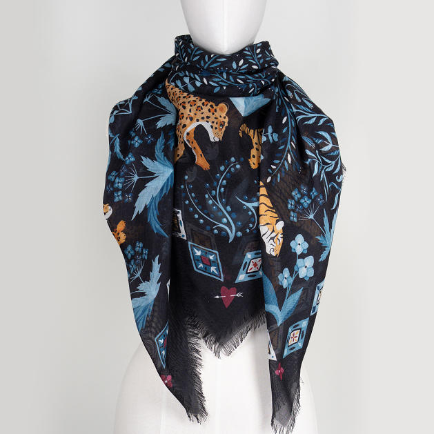 le-chale-bleu-wool-cashmere-silk-shawl-the-tigers-bride-black-4