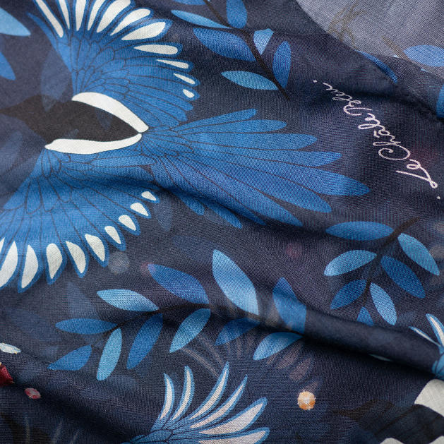 le-chale-bleu-wool-cashmere-silk-stole-the-treasure-hunters-blue-4