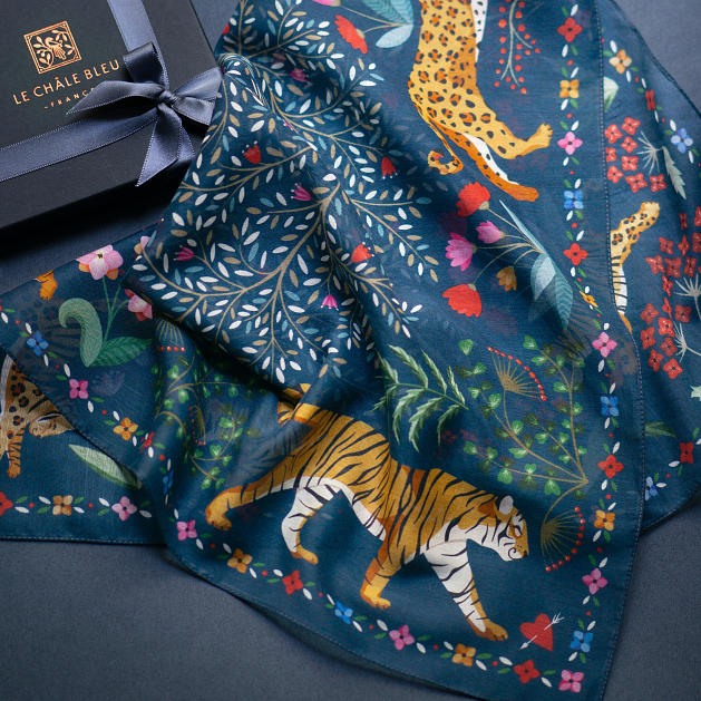 LE-CHALE-BLEU-silk-and-cotton-scarf-the-tigers-bride-midnight-0