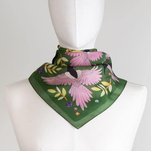 LE-CHALE-BLEU-silk-and-cotton-scarf-the-treasure-hunters-olive-4