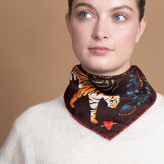 LE-CHALE-BLEU-silk-twill-bandana-the-tigers-bride-chocolate-0