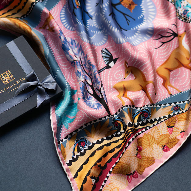 LE-CHALE-BLEU-silk-twill-bandana-the-voyage-into-the-boreal-forest-pink-twilight-6