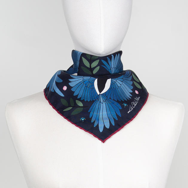 le-chale-bleu-silk-twill-bandana-the-treasure-hunters-midnight-burgundy-2