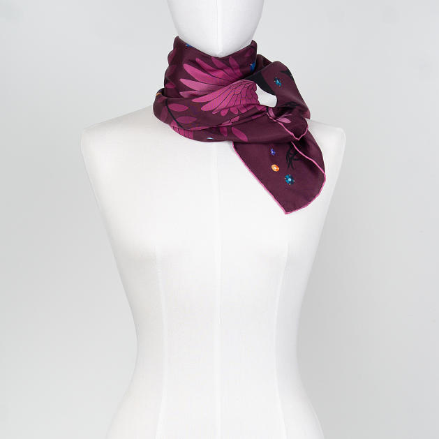 le-chale-bleu-silk-twill-scarf-the-treasure-hunters-burgundy-3